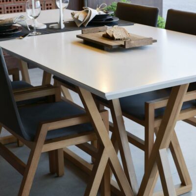 Coffee table – Essential living room furniture