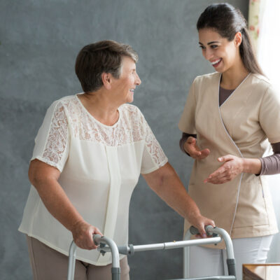 Tips To Deal With The Symptoms Of Alzheimer’s Disease